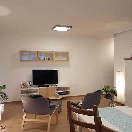 Living Home, Apartament Cu Doua Dormitoare Si Doua Bai Cisnădie Exterior foto
