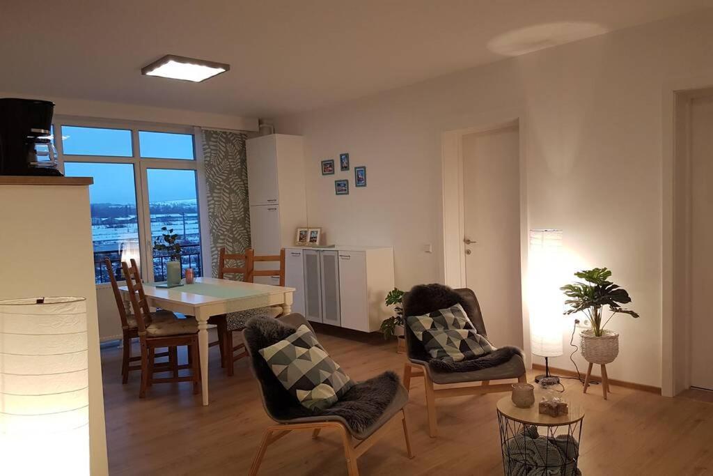 Living Home, Apartament Cu Doua Dormitoare Si Doua Bai Cisnădie Exterior foto